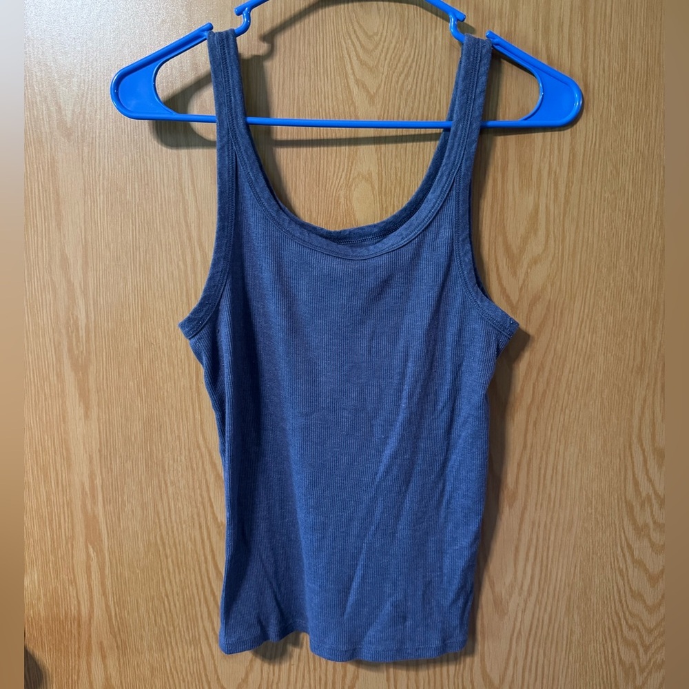 American Eagle classic blue tank top